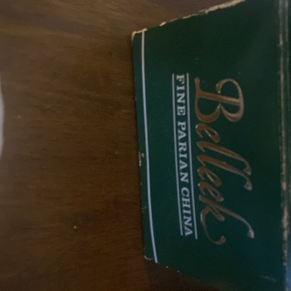 Belleek small cereal bowl with box - Picture 2 of 3